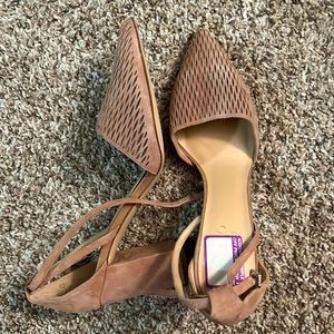 Franco Sarto heels for sale never worn tan beautiful heels